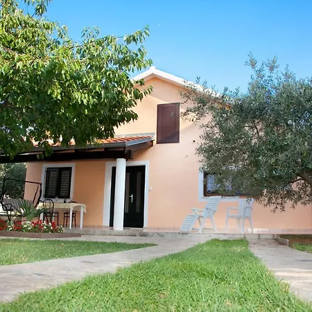 With A Parking Space Liznjan, Medulin - 7214 Ližnjan