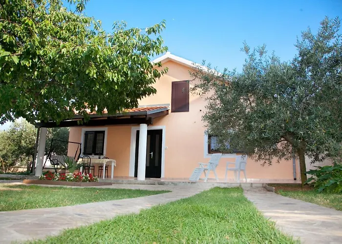 With A Parking Space Liznjan, Medulin - 7214 Ližnjan