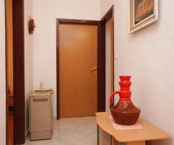 Appartement With A Parking Space Liznjan, Medulin - 7214 Ližnjan