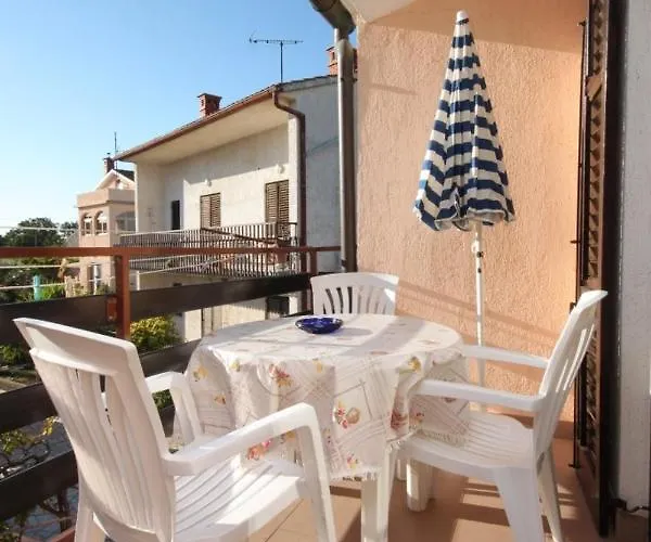 Appartement With A Parking Space Liznjan, Medulin - 7214